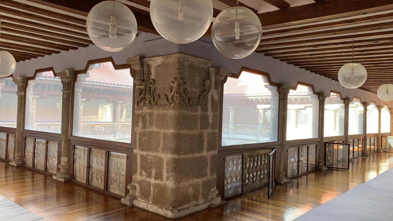 Claustro Las Francesas Siglo XV Valladolid Exterior foto